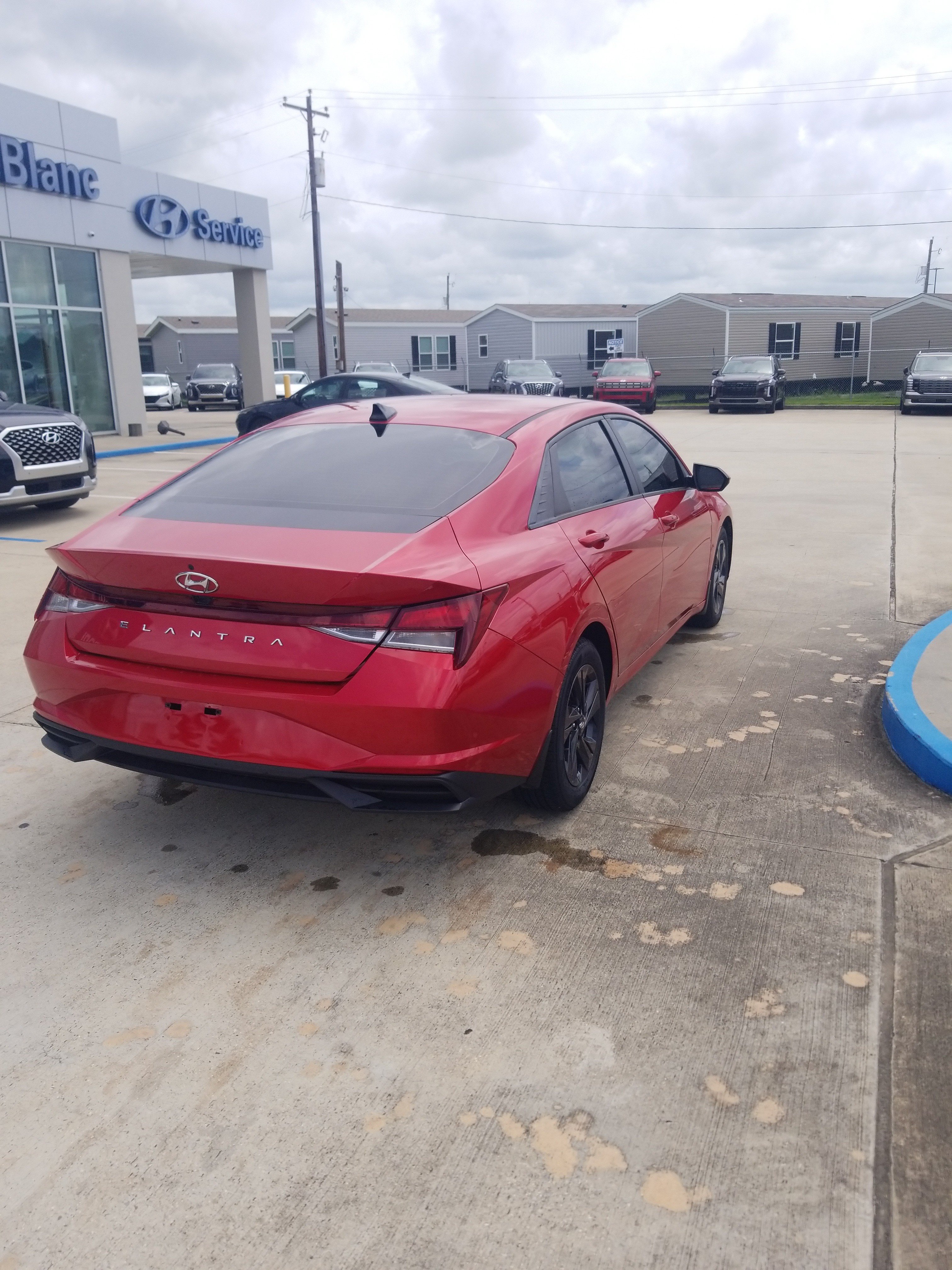 Used 2023 Hyundai Elantra SEL FWD image 7