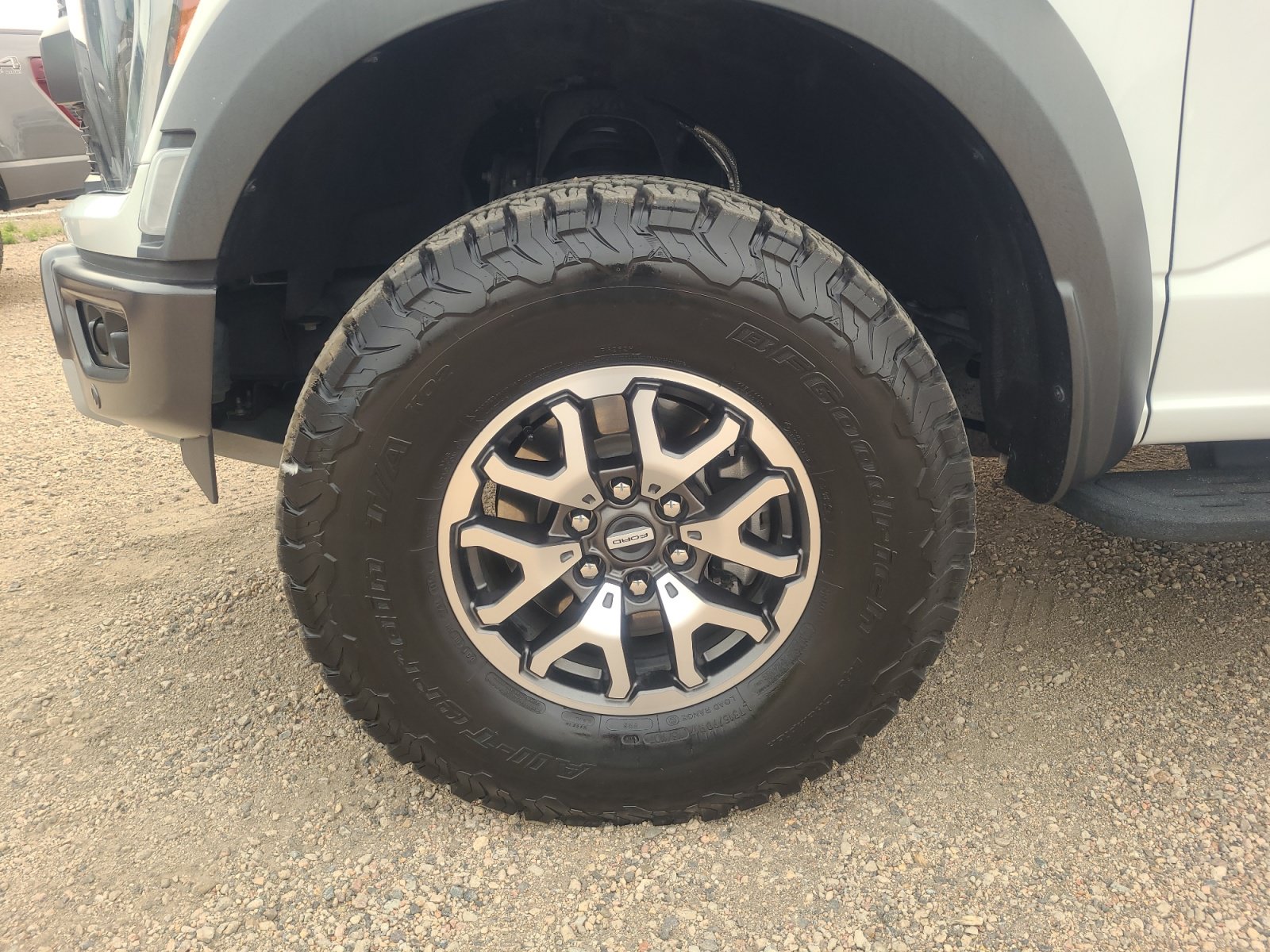 Used 2022 Ford F150 Raptor w/ Equipment Group 801A High AWD/4WD image 26