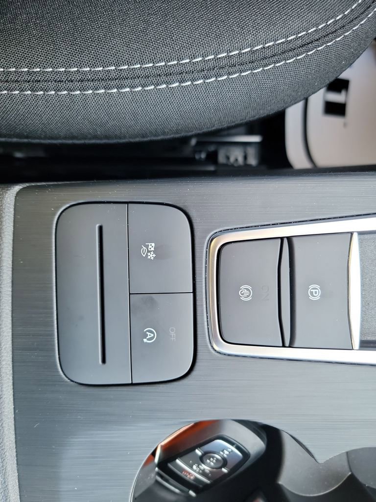 New 2026 Ford Escape Active image 31