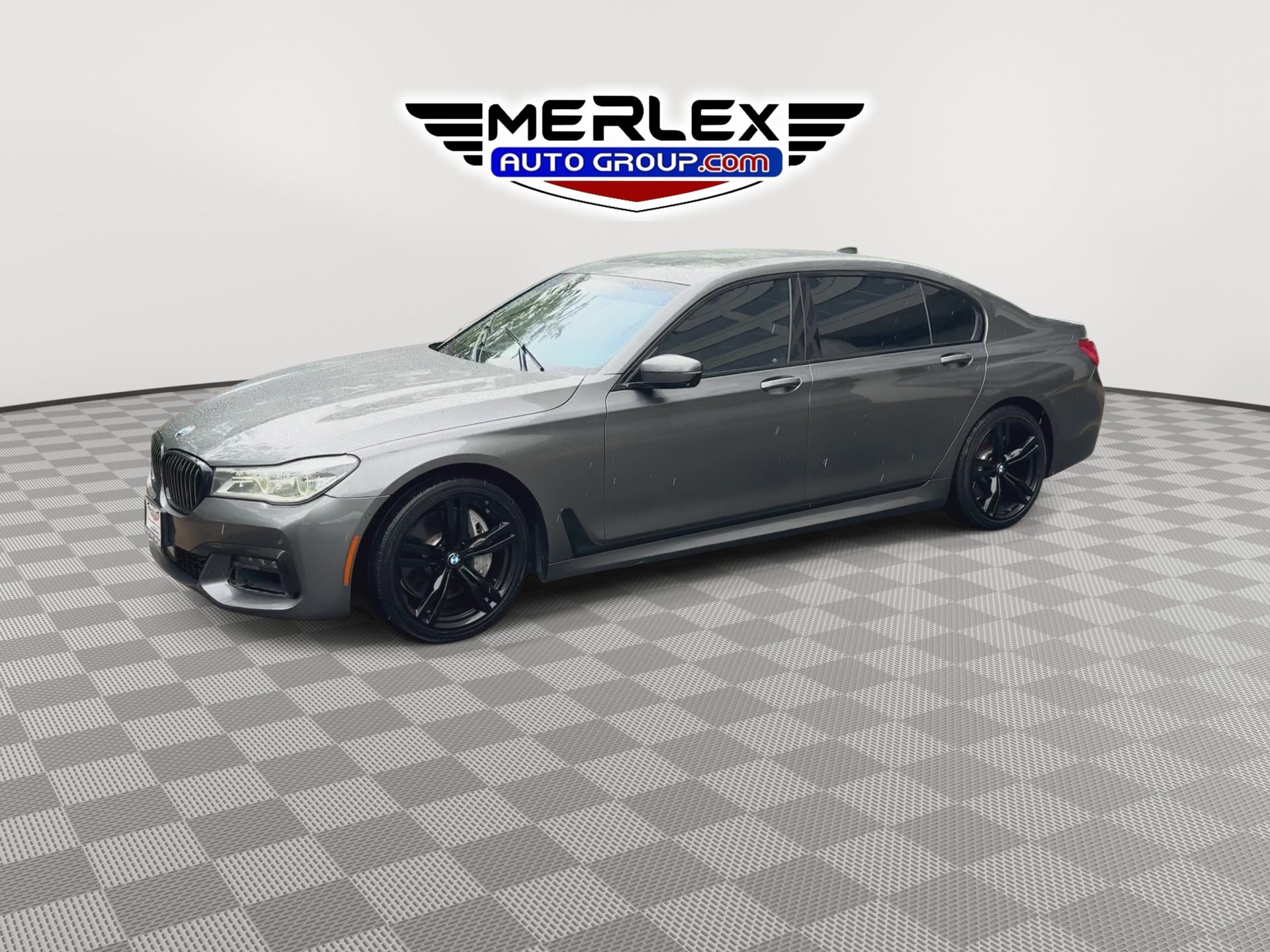 Used 2017 BMW 750i RWD image 4
