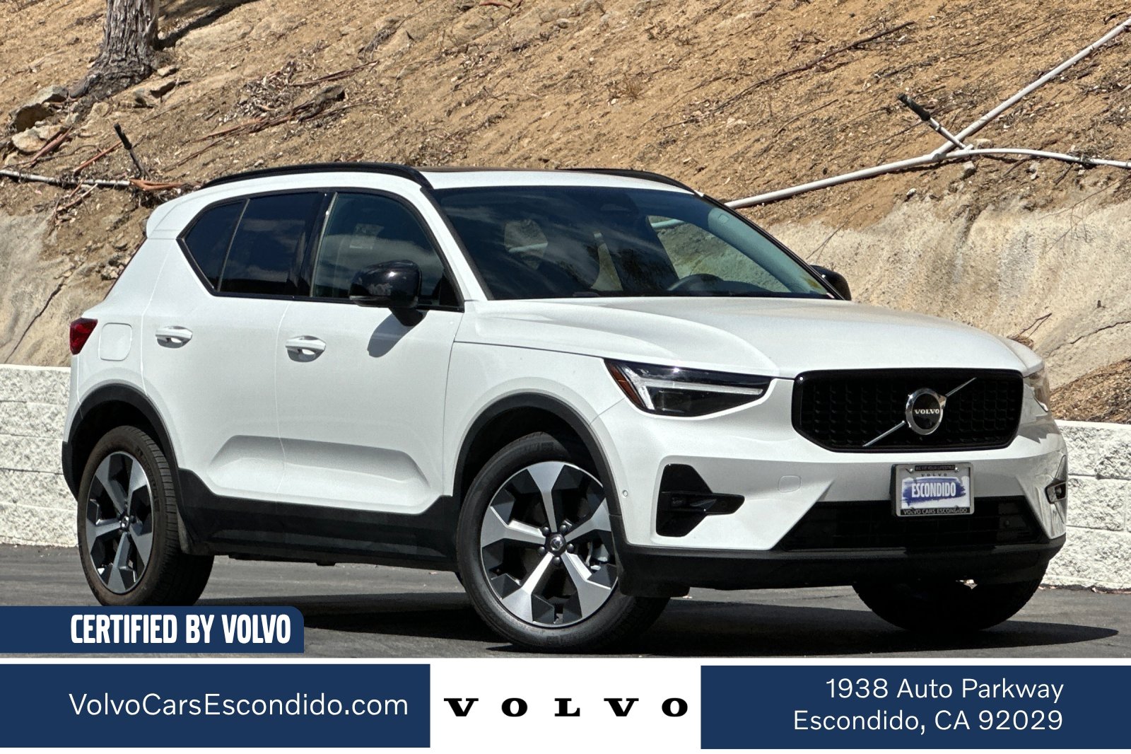 Certified 2026 Volvo XC40 B5 Plus