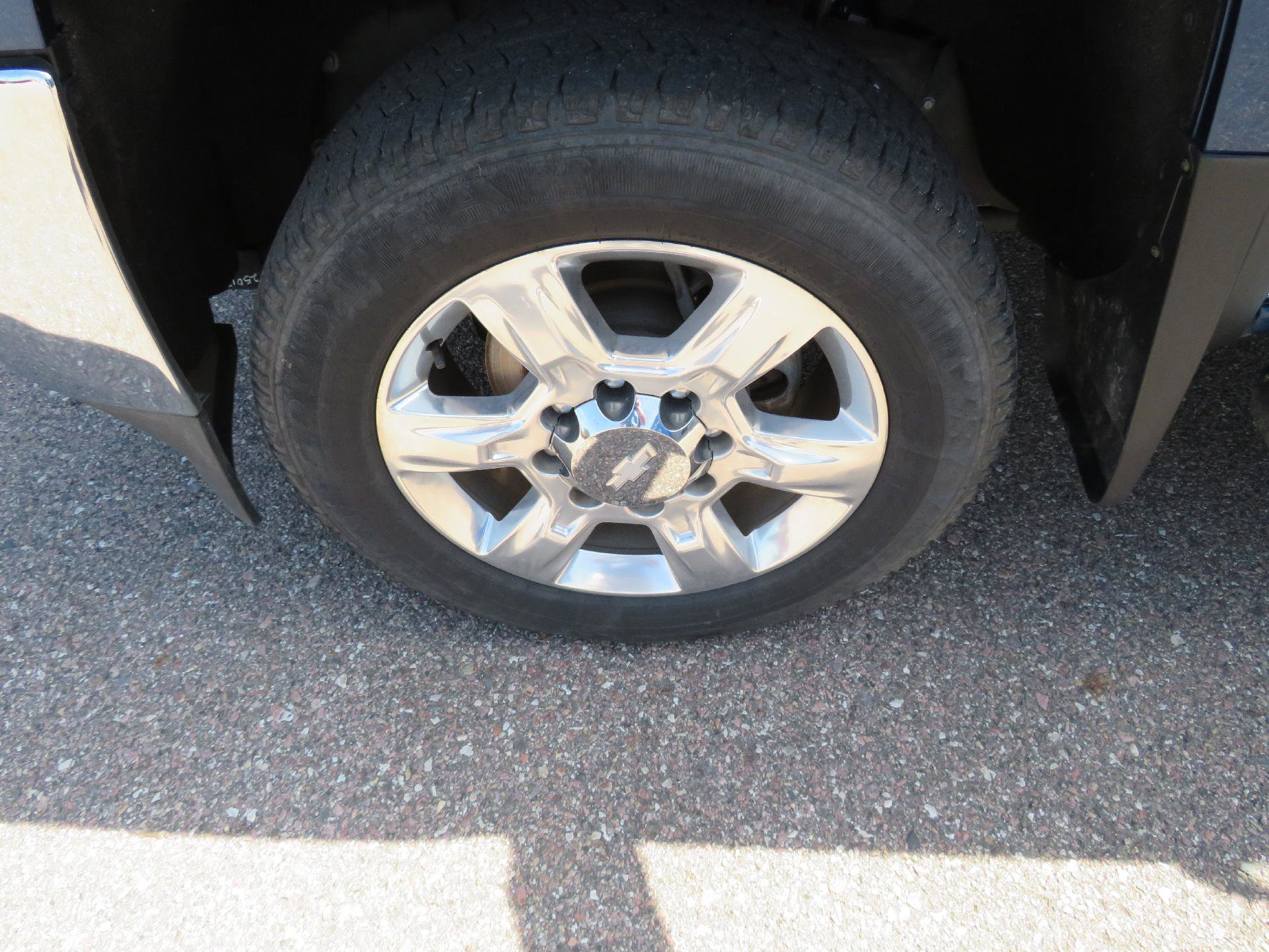 Used 2019 Chevrolet Silverado 2500 LTZ w/ Duramax Plus Package image 3