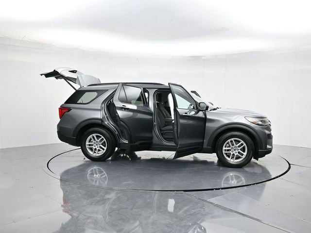 Used 2026 Ford Explorer Active RWD image 27
