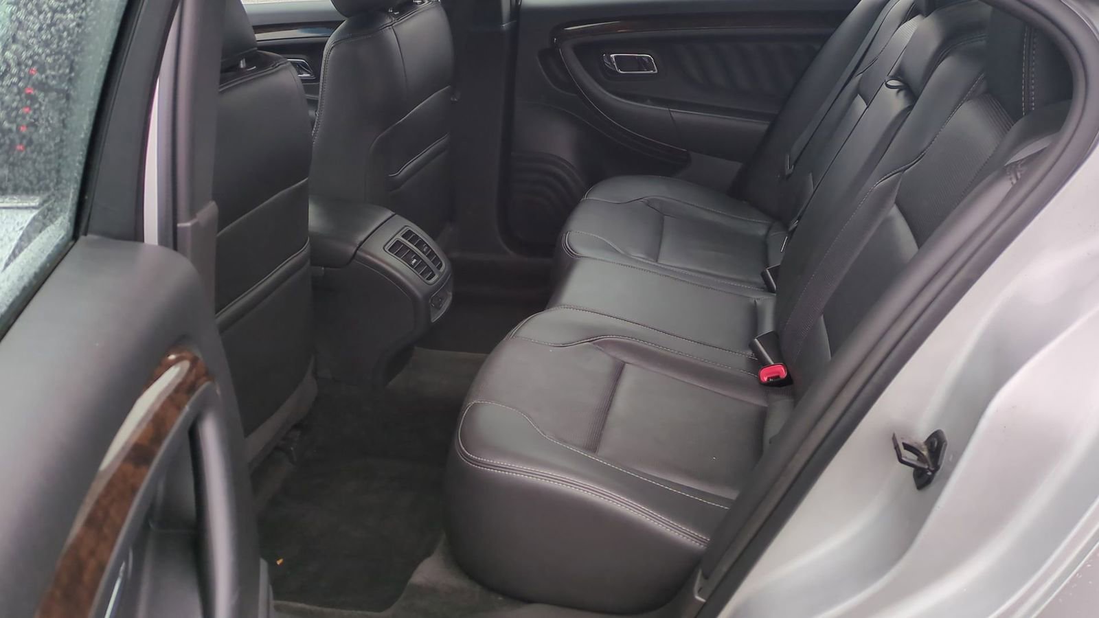 Used 2014 Ford Taurus Limited image 20