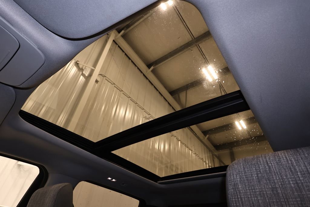 Certified 2023 Ford F150 XLT w/ Equipment Group 302A High image 32