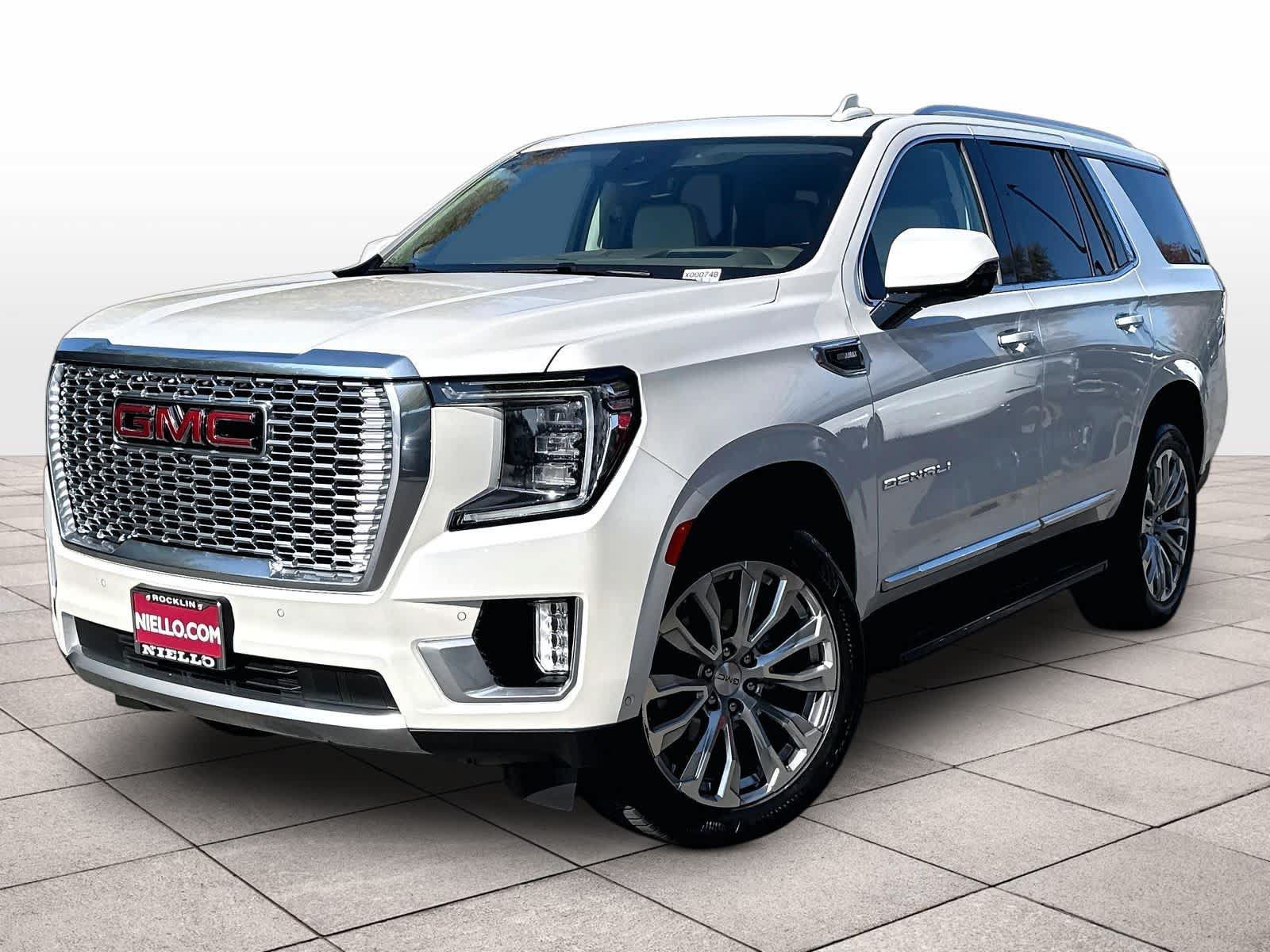 Used 2024 GMC Yukon Denali w/ Advanced Technology Package