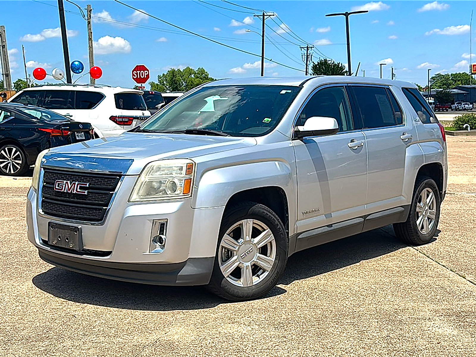 Used 2014 GMC Terrain SLE FWD image 2