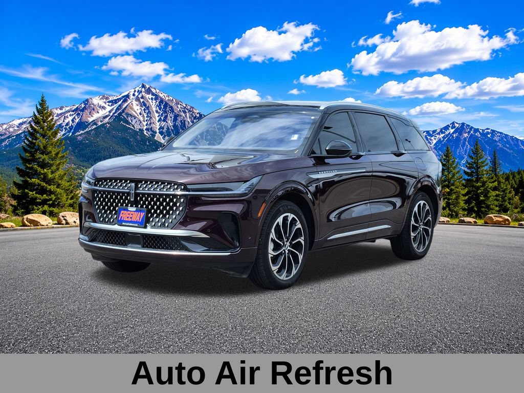 Used 2024 Lincoln Nautilus Reserve w/ Equipment Group 203A AWD/4WD image 6
