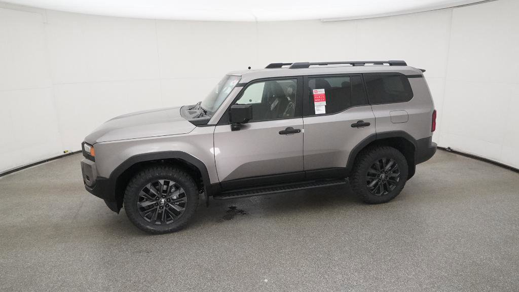 New 2025 Toyota Land Cruiser image 5