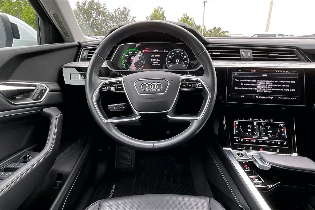Certified 2024 Audi Q8 e-tron Premium Plus image 19