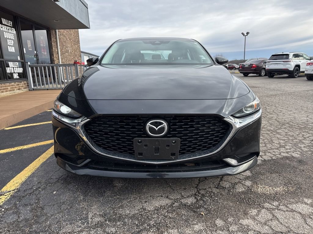 Used 2019 MAZDA MAZDA3 AWD Sedan w/ Preferred Package image 2