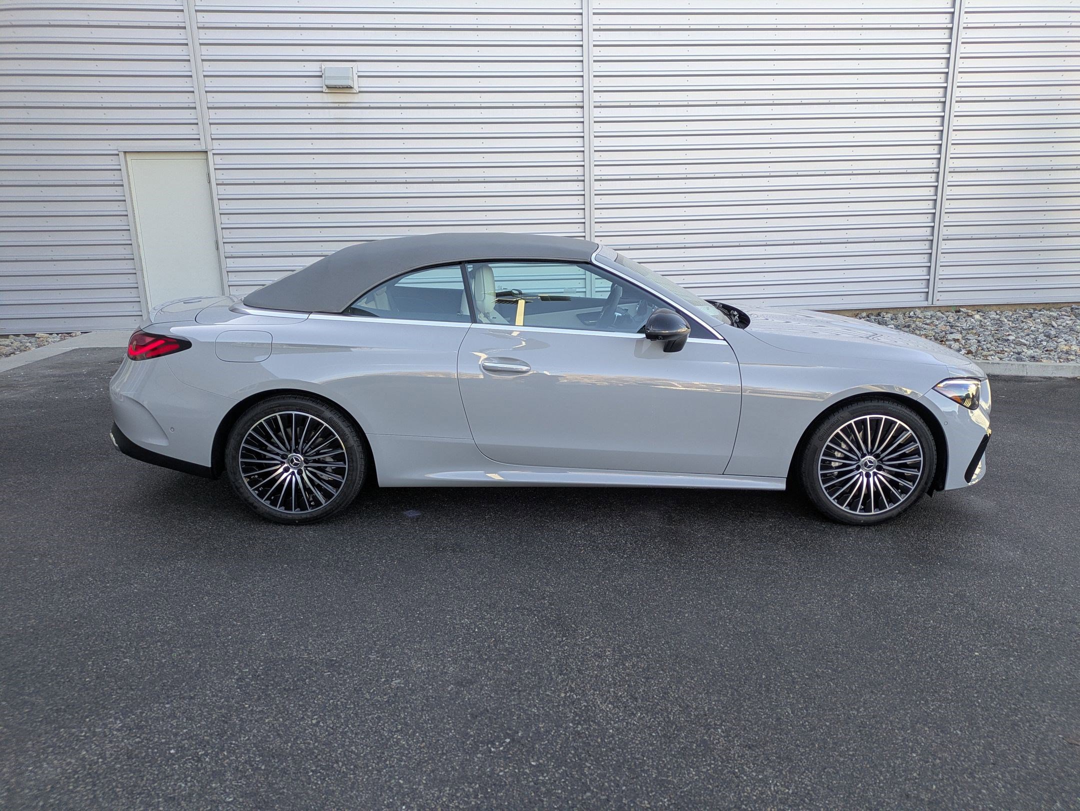 New 2026 Mercedes-Benz CLE 450 4MATIC Cabriolet image 2