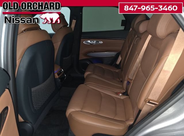 Used 2025 Genesis GV70 2.5T w/ Advanced Package AWD/4WD image 10