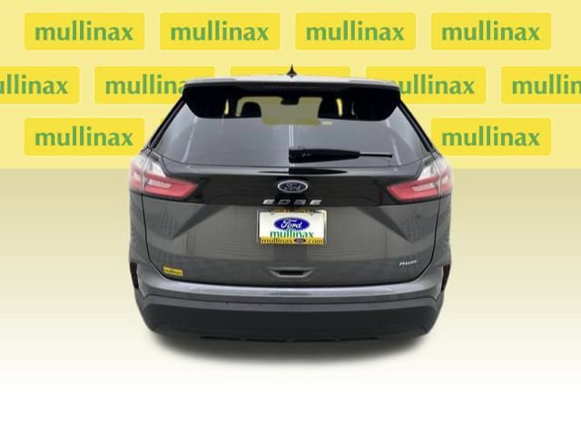 New 2024 Ford Edge SE image 15