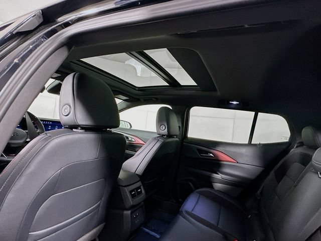 New 2025 Chevrolet Equinox EV RS w/ Active Safety Package 3 AWD/4WD image 25