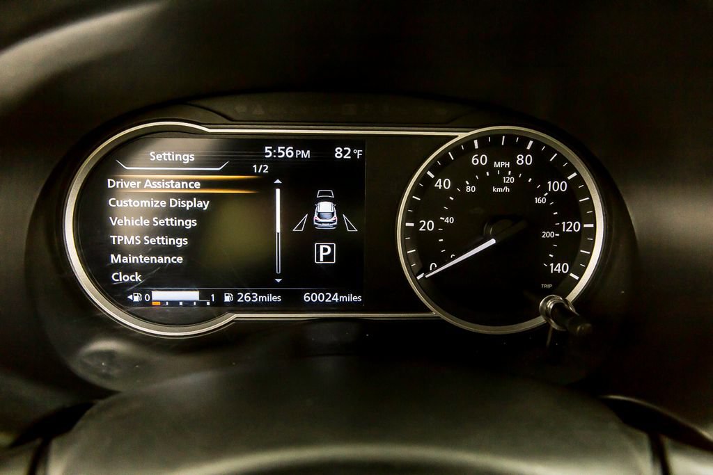 Used 2019 Nissan Kicks SV FWD image 16