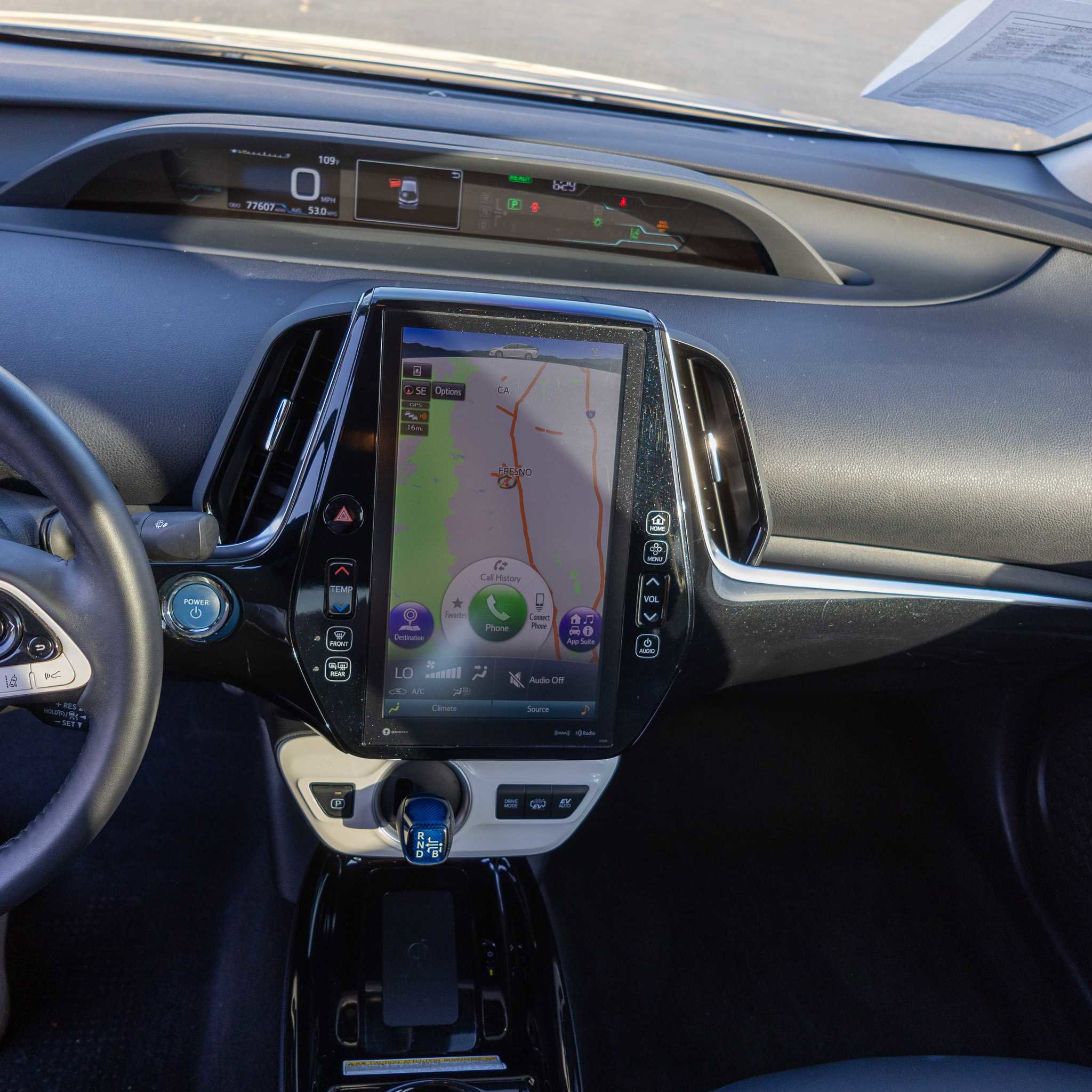 Used 2019 Toyota Prius Prime Premium image 14