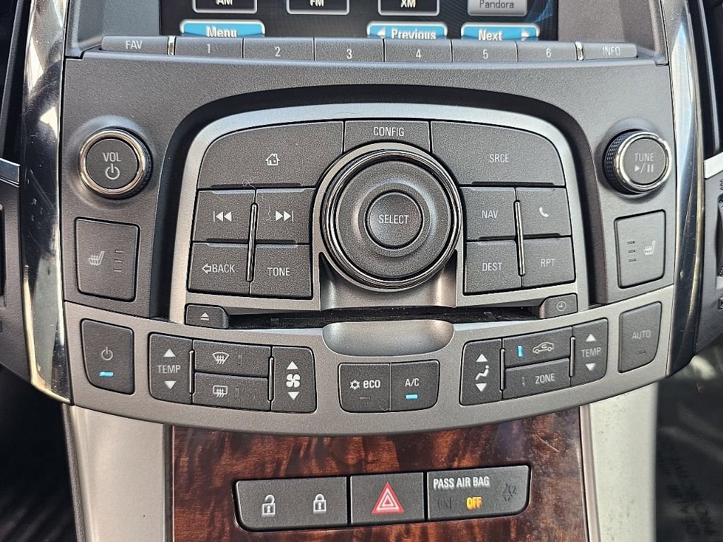 Used 2013 Buick LaCrosse Leather w/ Entertainment Package image 29