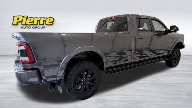 Used 2022 RAM 3500 Laramie w/ Night Edition AWD/4WD image 5