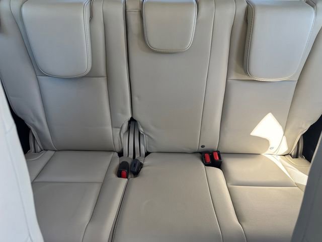 Used 2023 Subaru Ascent Limited w/ Technology Package image 19