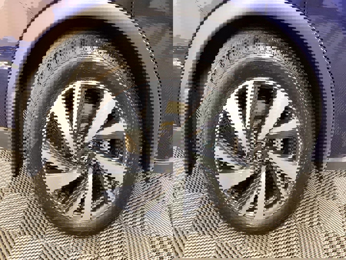 Used 2023 Nissan Murano SL w/ SL Moonroof Package image 7