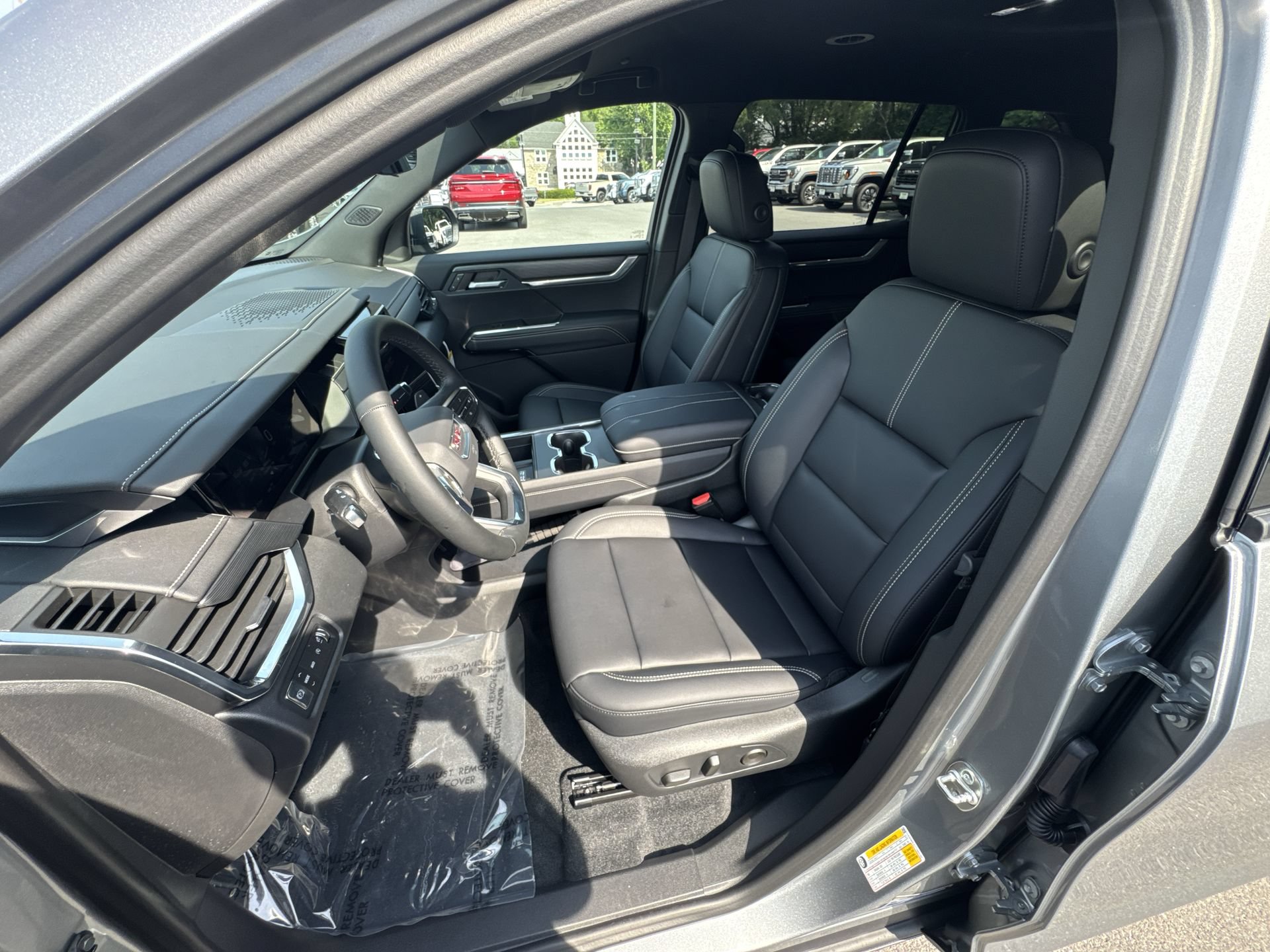 New 2026 GMC Acadia Elevation w/ Elevation Premium Package AWD/4WD image 13