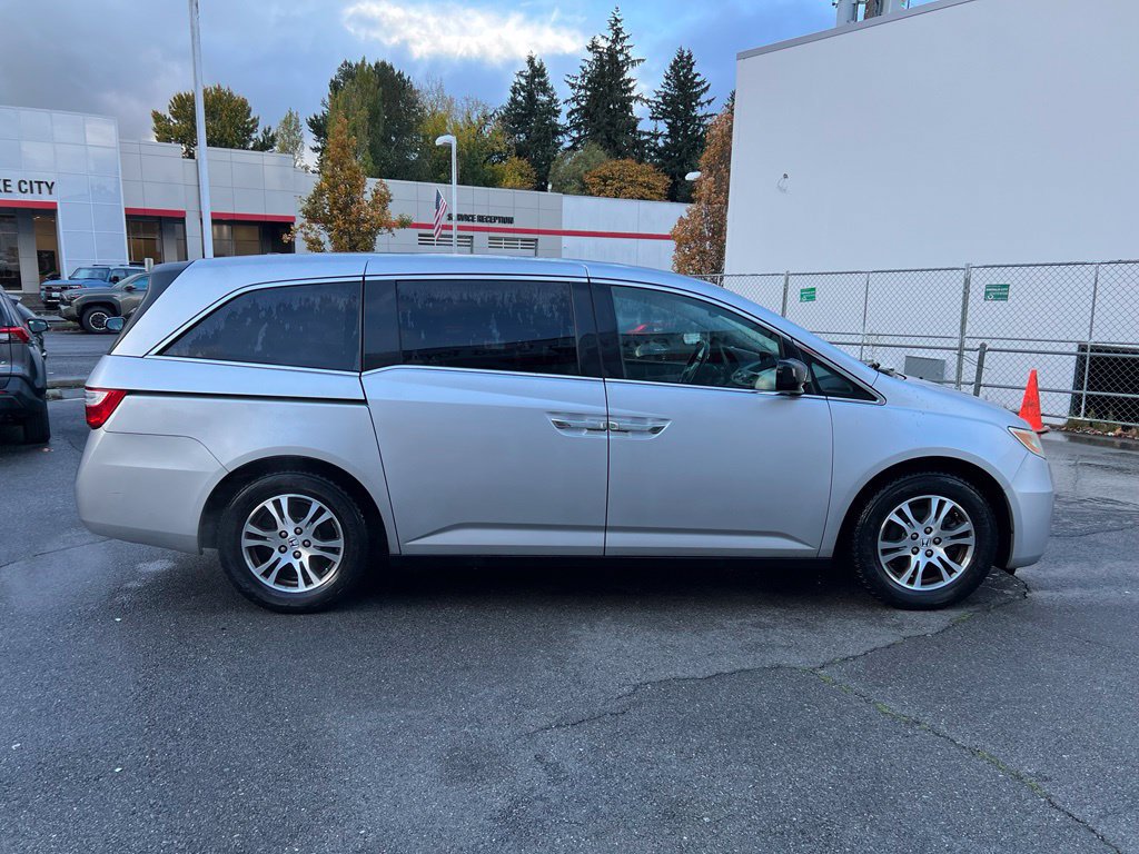 Used 2013 Honda Odyssey EX-L image 3