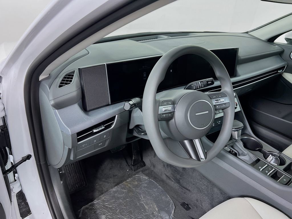 New 2026 Hyundai Sonata SE image 8