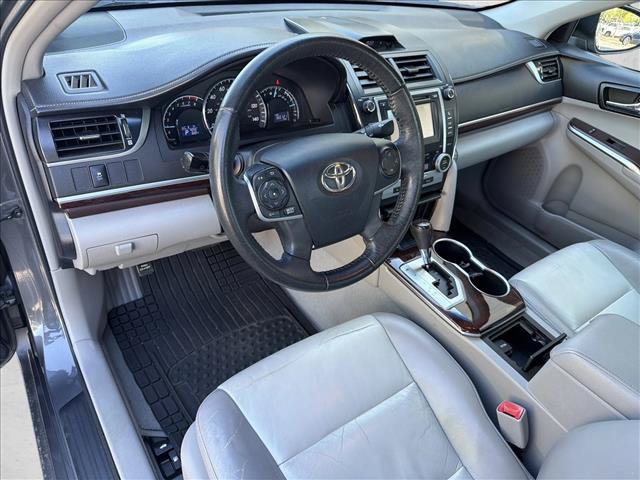 Used 2012 Toyota Camry XLE w/ Leather Pkg FWD image 13