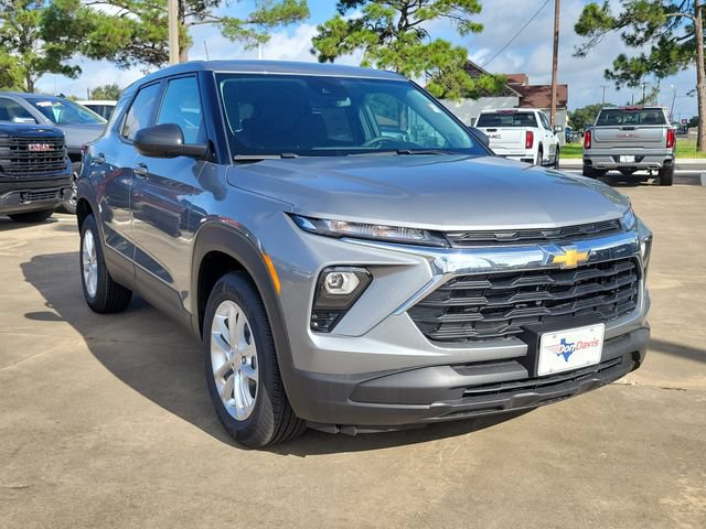 New 2026 Chevrolet TrailBlazer LS w/ LS Convenience Package FWD image 2