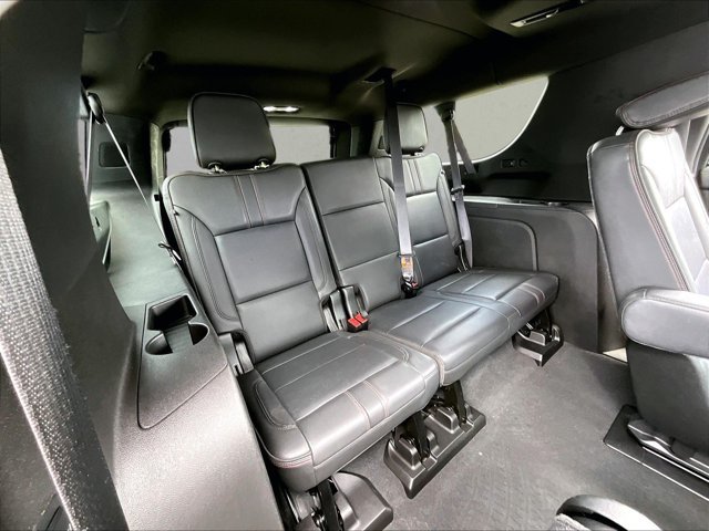 Used 2021 Chevrolet Suburban RST w/ Luxury Package AWD/4WD image 29