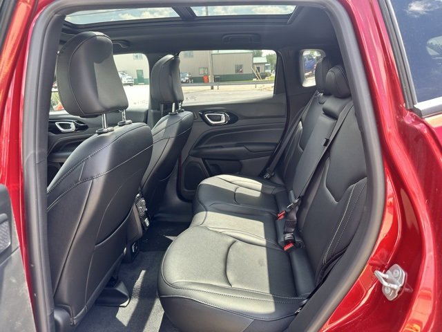 New 2024 Jeep Compass Limited w/ High Altitude Package image 19