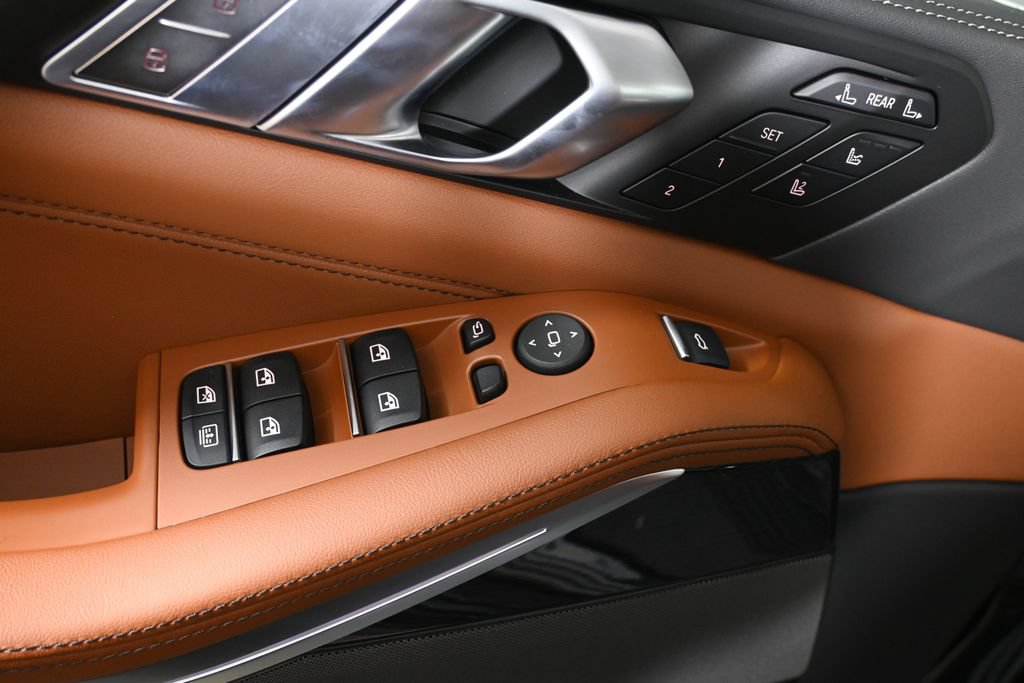 New 2027 BMW X7 M60i AWD/4WD image 30