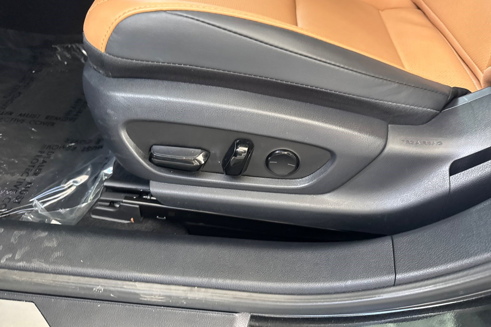 Certified 2024 Lexus ES 300h w/ Premium Package FWD image 14