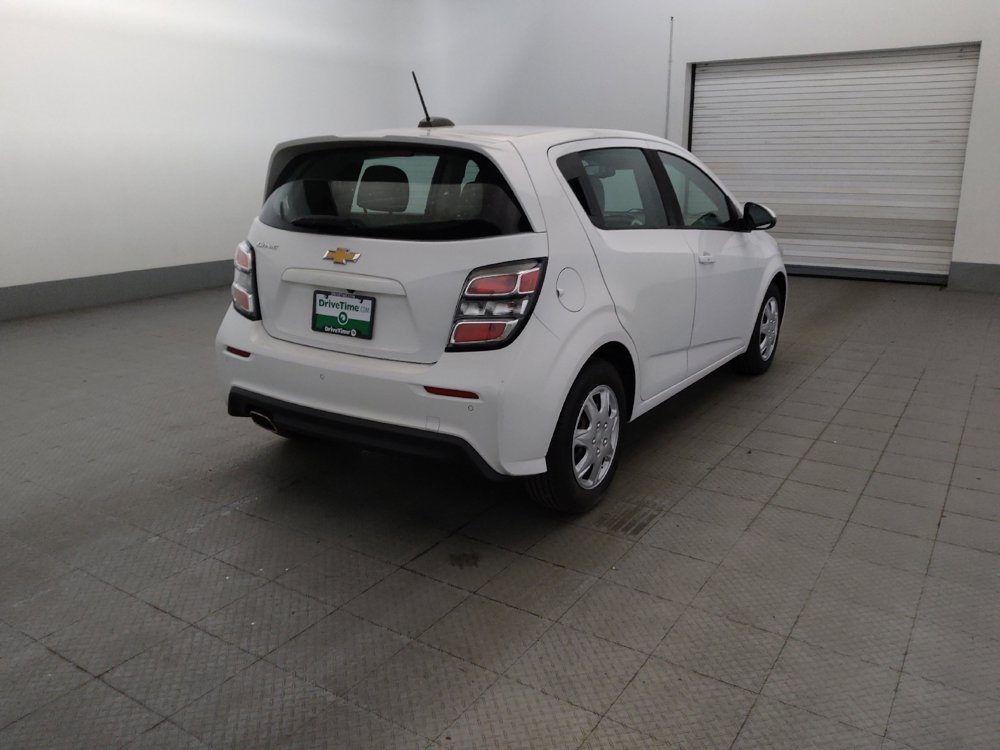 Used 2020 Chevrolet Sonic LT FWD image 9