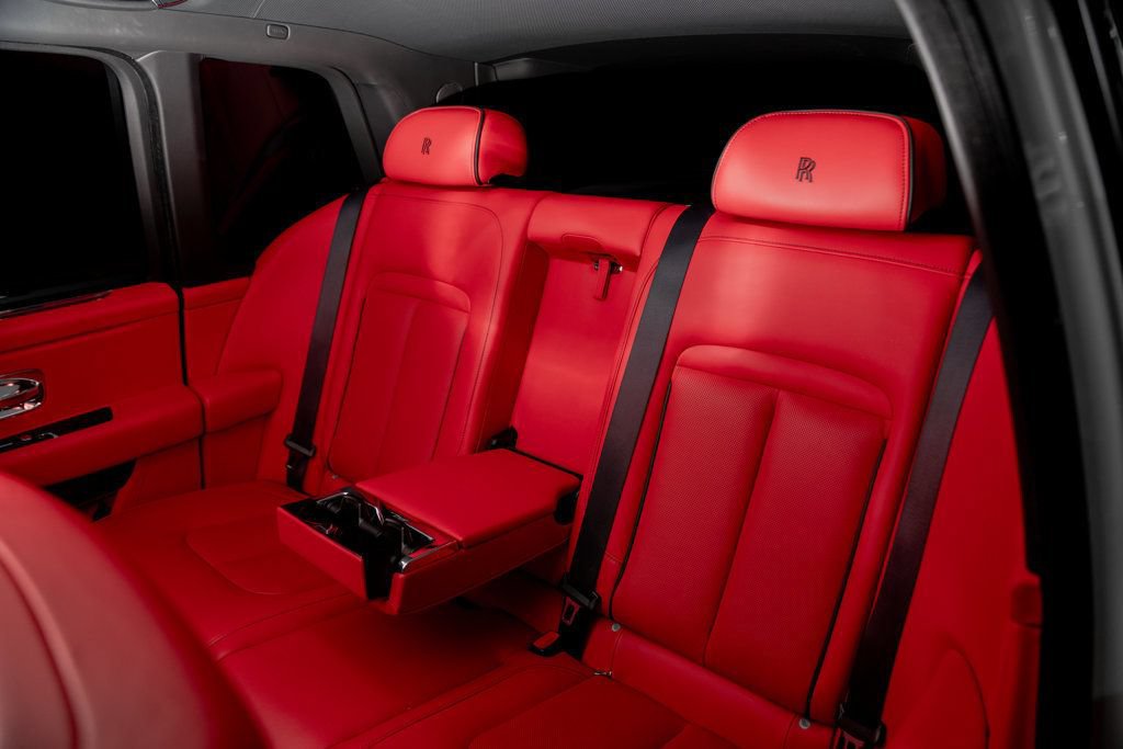 Used 2023 Rolls-Royce Cullinan AWD/4WD image 19