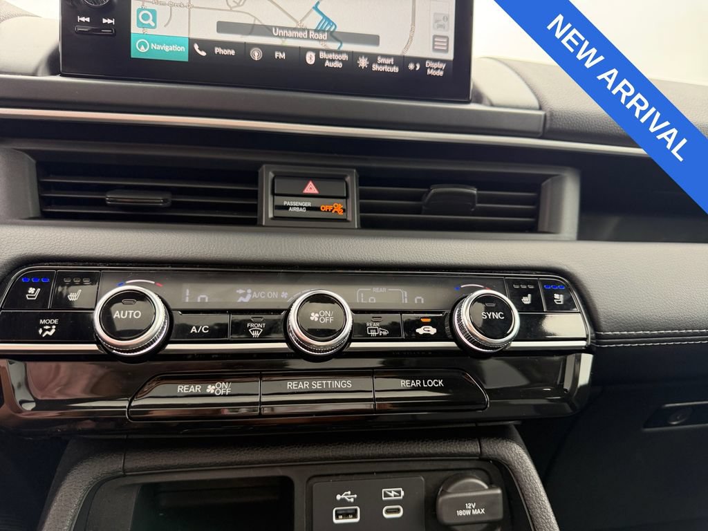 Used 2025 Honda Pilot Elite image 27