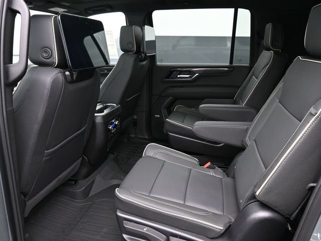 New 2026 GMC Yukon XL Elevation w/ Elevation Premium Package AWD/4WD image 11