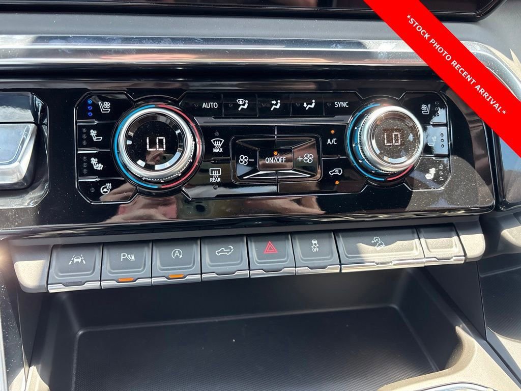 New 2026 GMC Sierra 1500 Denali Ultimate AWD/4WD image 18