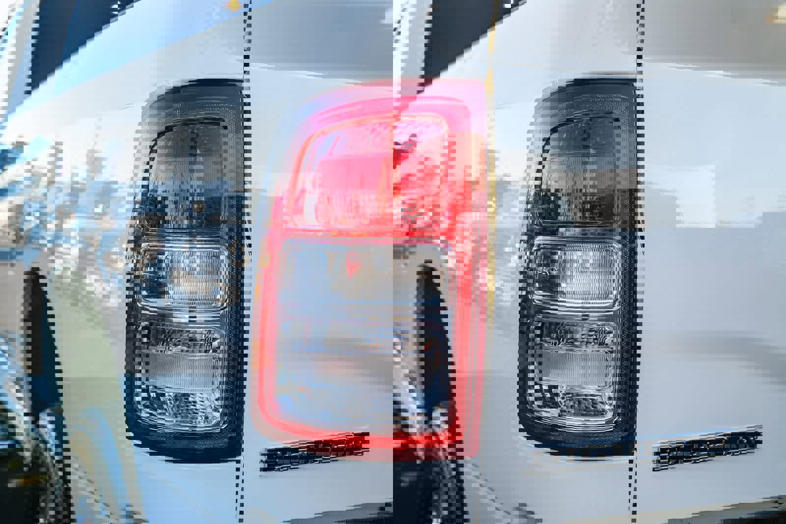 Used 2024 RAM 3500 Big Horn image 7