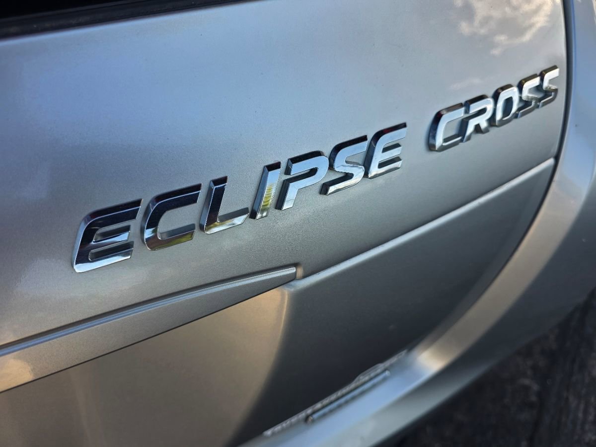 Used 2018 Mitsubishi Eclipse Cross LE image 6
