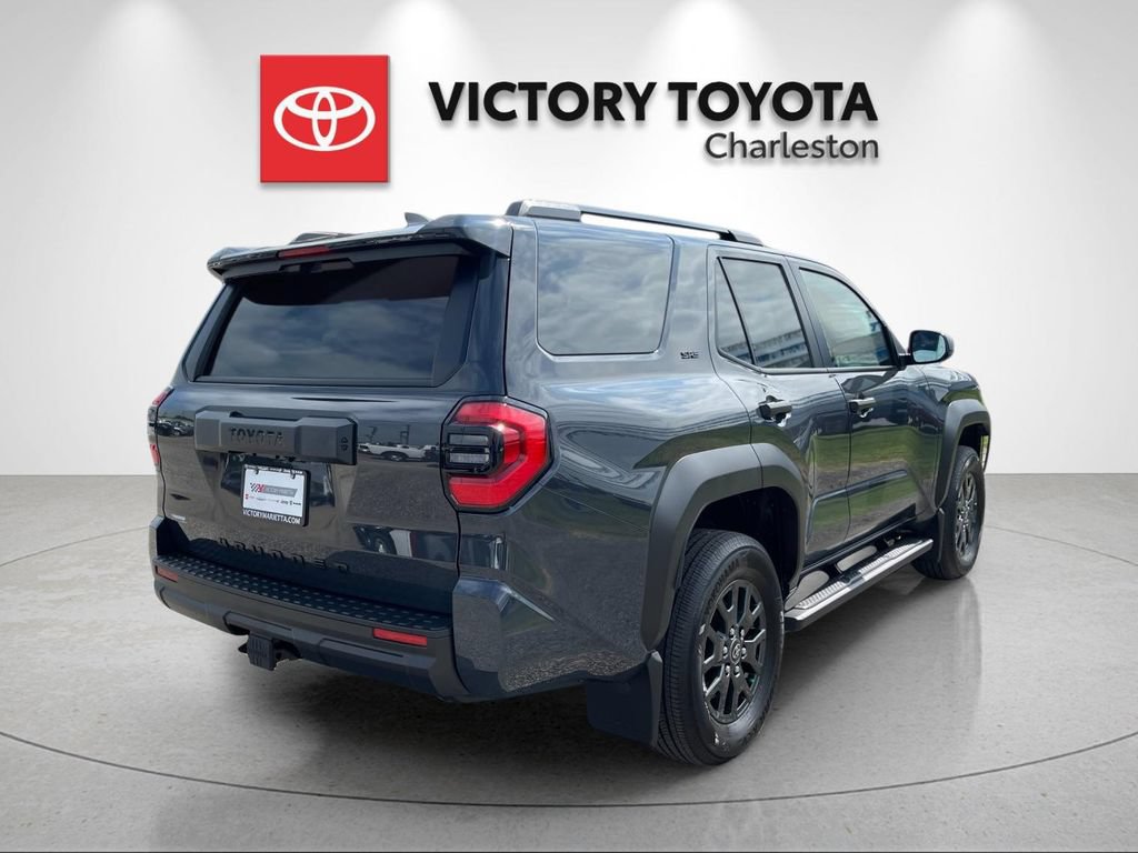 New 2026 Toyota 4Runner SR5 AWD/4WD image 7