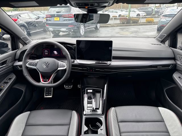 Used 2025 Volkswagen GTI SE image 15