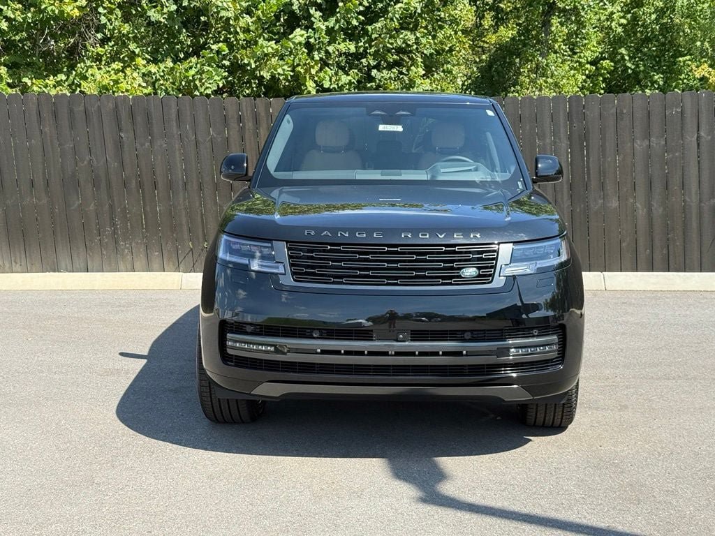 New 2026 Land Rover Range Rover SE AWD/4WD image 9