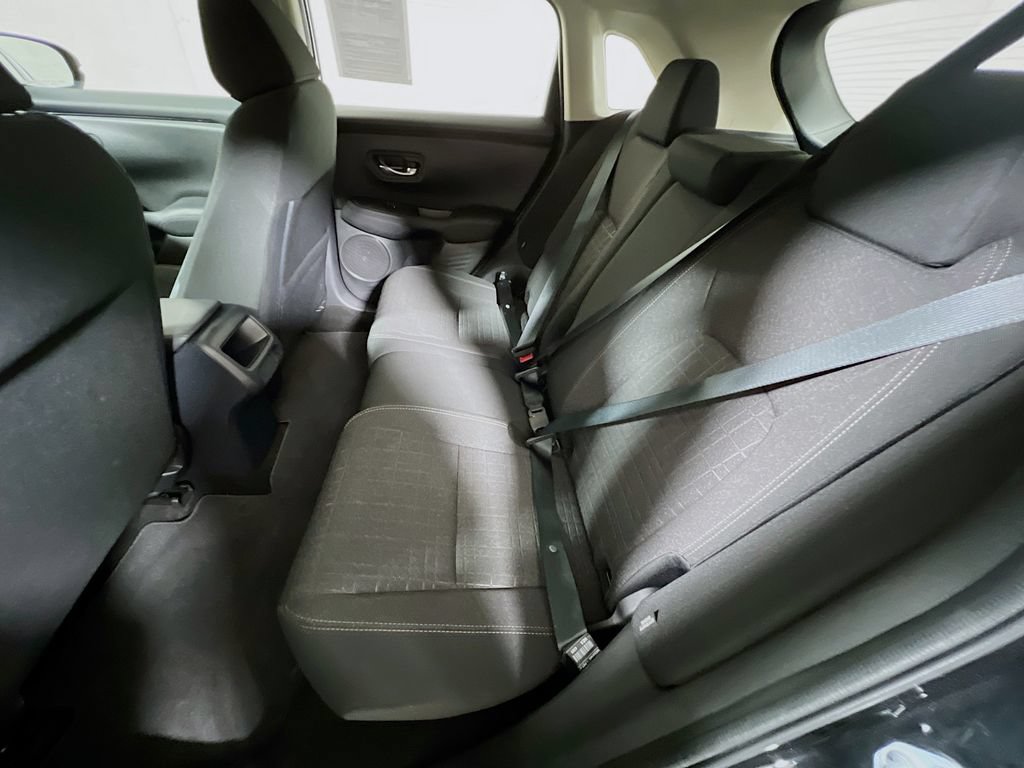 Used 2025 Honda HR-V LX image 21