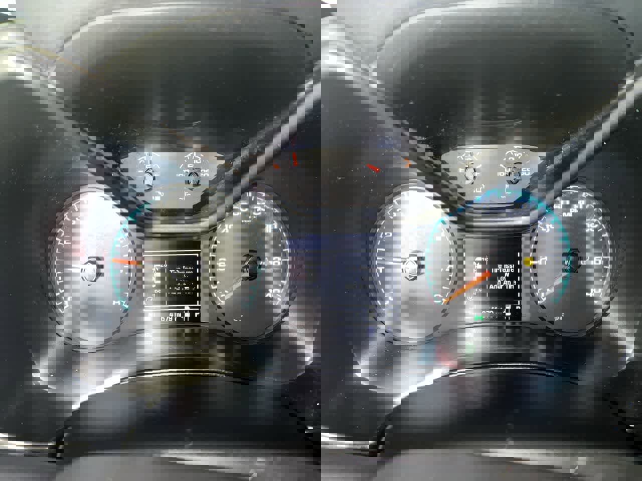 Used 2022 Chevrolet Colorado LT w/ Fleet Safety Package image 17