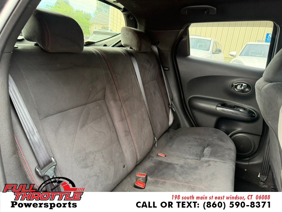Used 2015 Nissan Juke NISMO FWD image 16