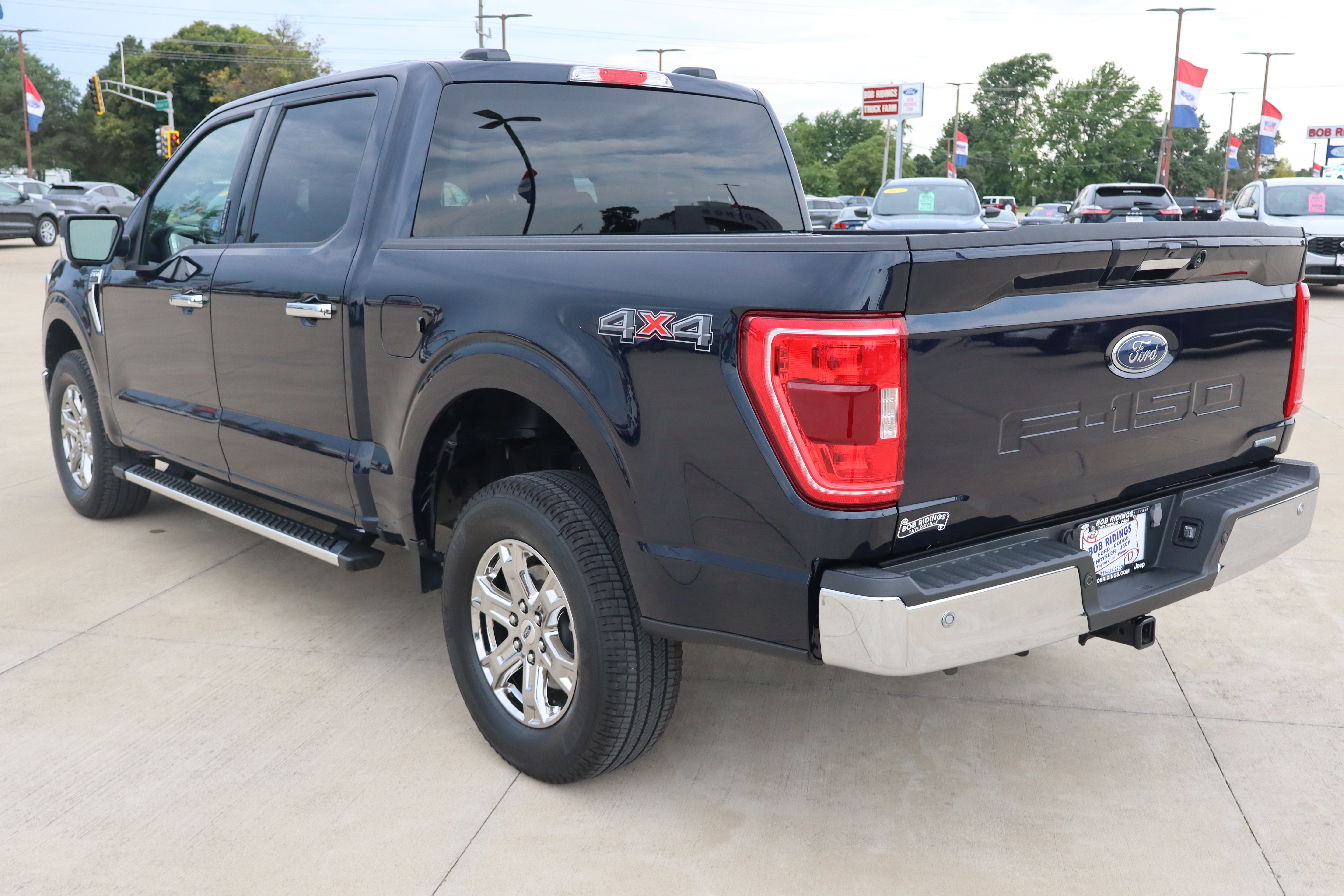 Used 2023 Ford F150 XLT w/ Equipment Group 302A High AWD/4WD image 8