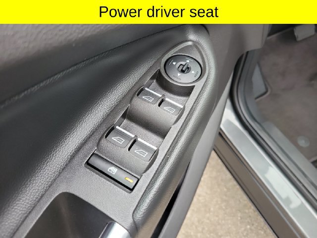 Used 2018 Ford Escape Titanium w/ Ford Safe & Smart Package AWD/4WD image 21