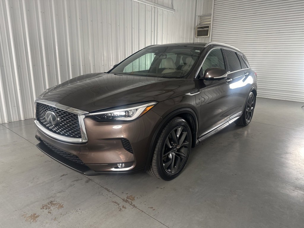 Certified 2019 INFINITI QX50 Essential w/ Sensory Package image 1